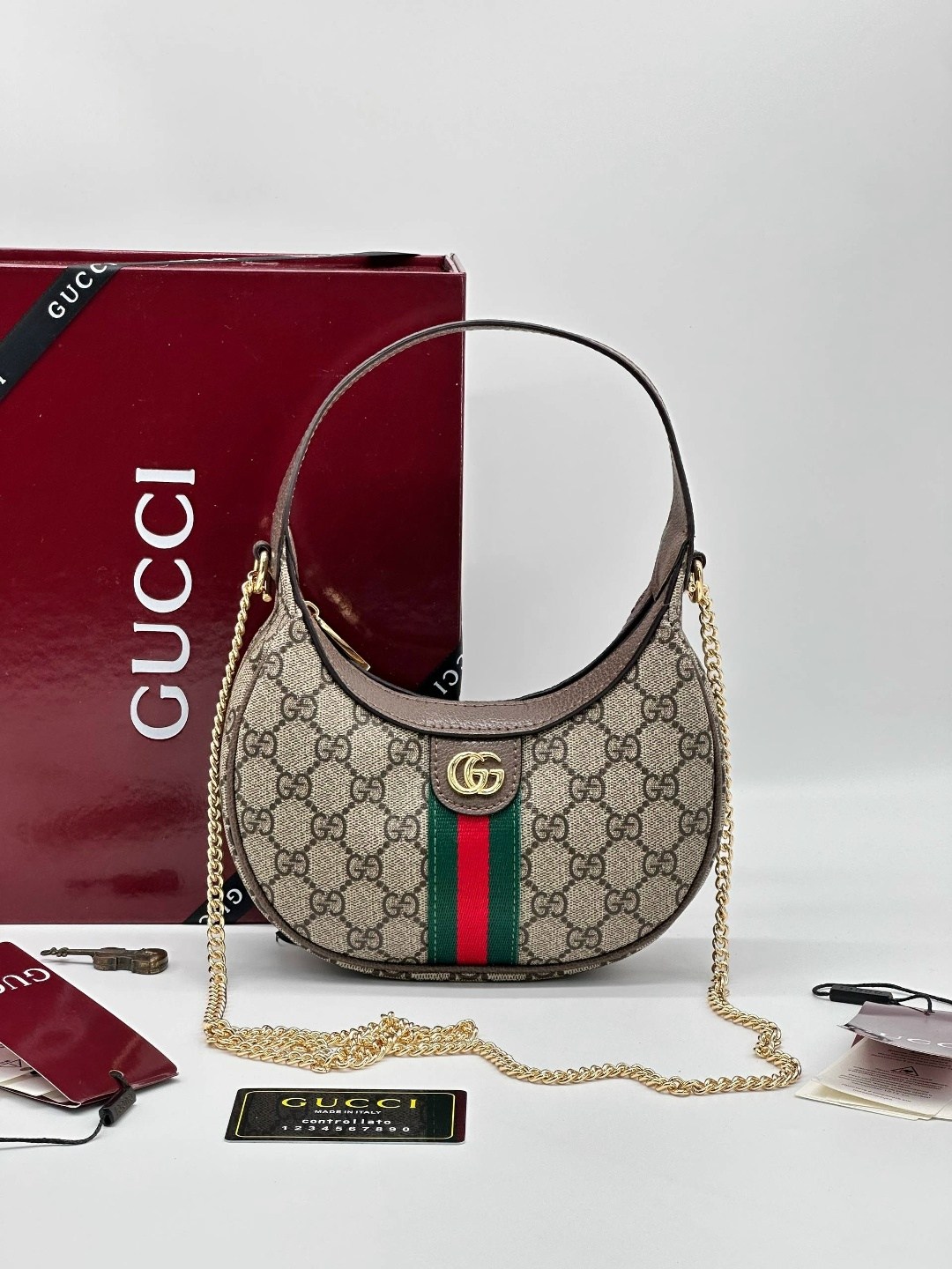 gucci сумка,сумка женская gucci,гуччи сумка женская,сумка гуччи,сумки малышки гуччи