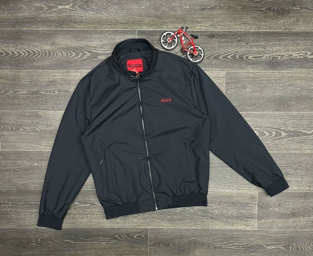 hugo boss куртка,ветровка hugo,куртка демисезонная hugo boss,демисезонная куртка,куртка бомбер