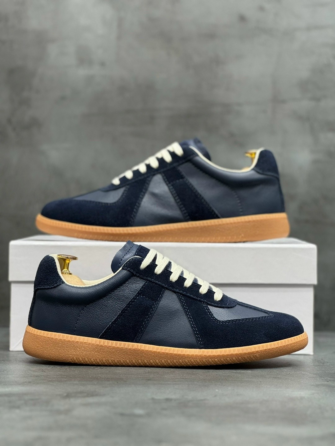 кроссовки maison margiela replica,,maison margiela replica sneakers,navy blue maison margiela sneakers,кроссовки maison margiela replica синий бежевый