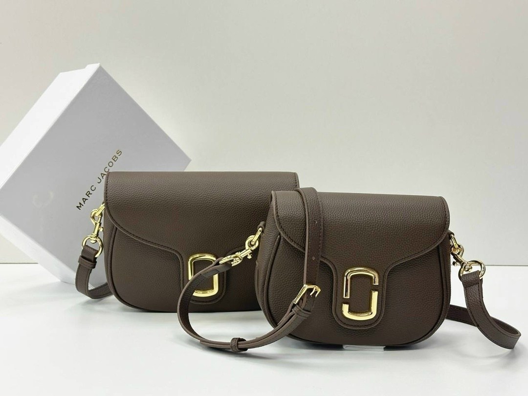бордовая сумка,сумка через плечо marc jacobs,сумка,сумка marc jacobs,сумка marc jacobs женская