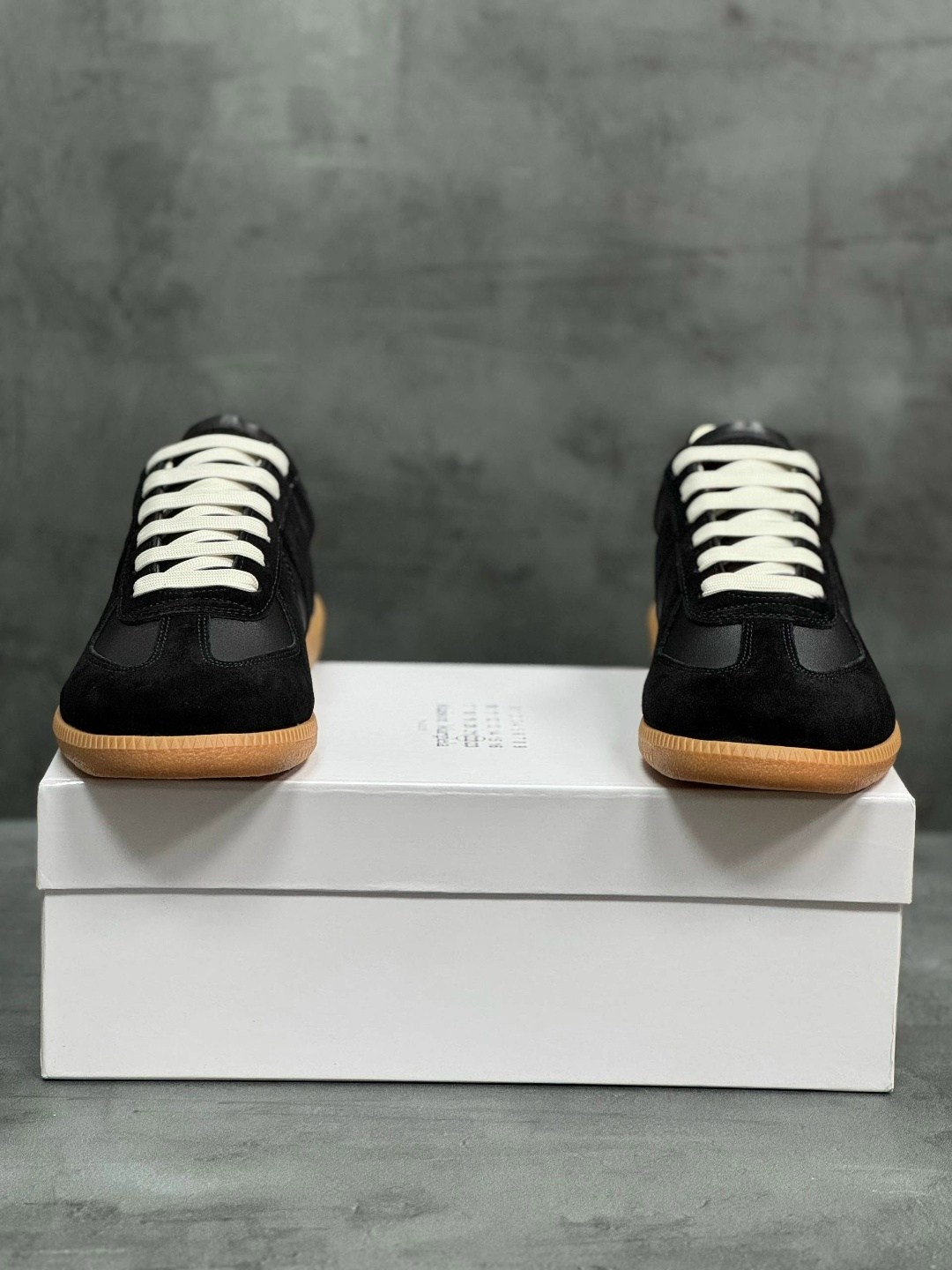 кроссовки maison margiela,черные реплики кроссовки maison margiela,кроссовки maison margiela replica,,низкие кроссовки