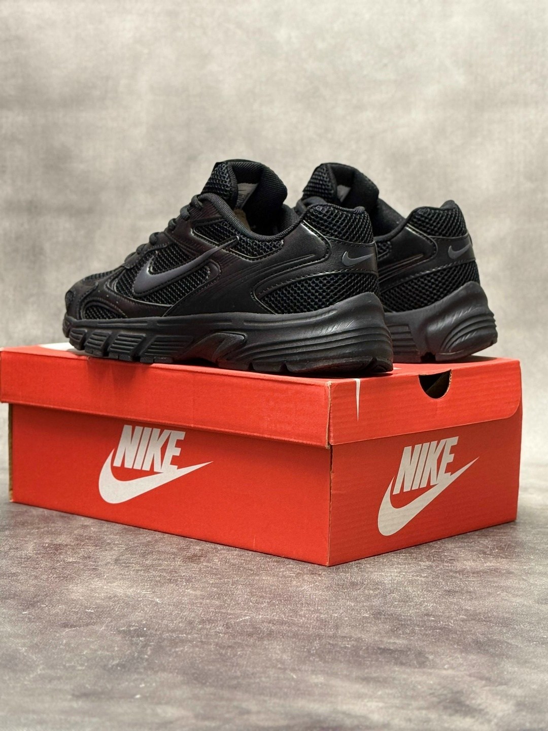 nike initiator кроссовки мужчины,nike кроссовки,кроссовки мужские женские,женские кроссовки nike,модные кроссовки