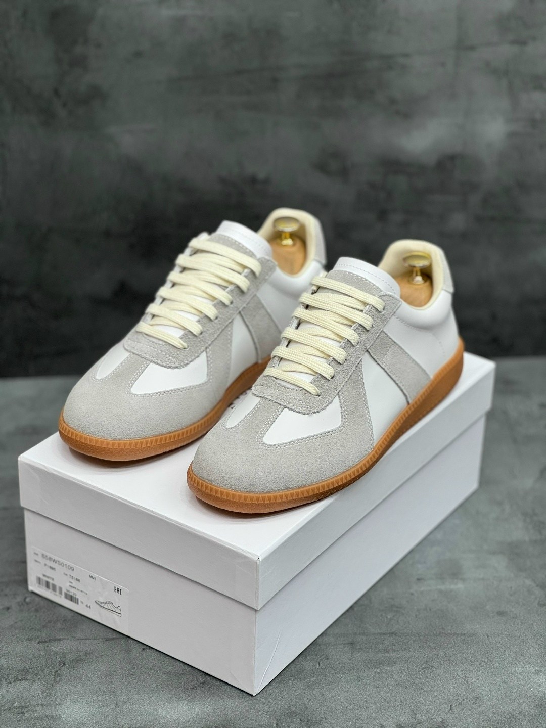 maison margiela replica кроссовки,,спортивная ,кроссовки maison margiela 22 classic replica leather low sneaker,женские кроссовки