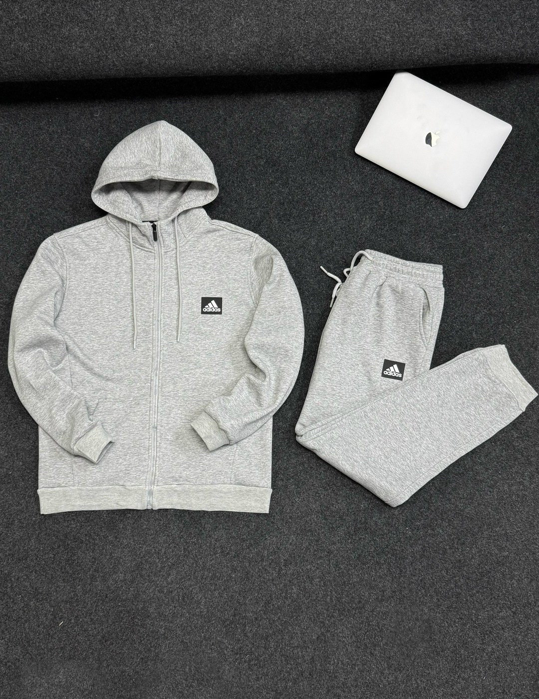 костюм спортивный adidas,мужской спортивный костюм adidas,мужские спортивные костюмы,спортивные костюм,спортивные костюмы на флисе