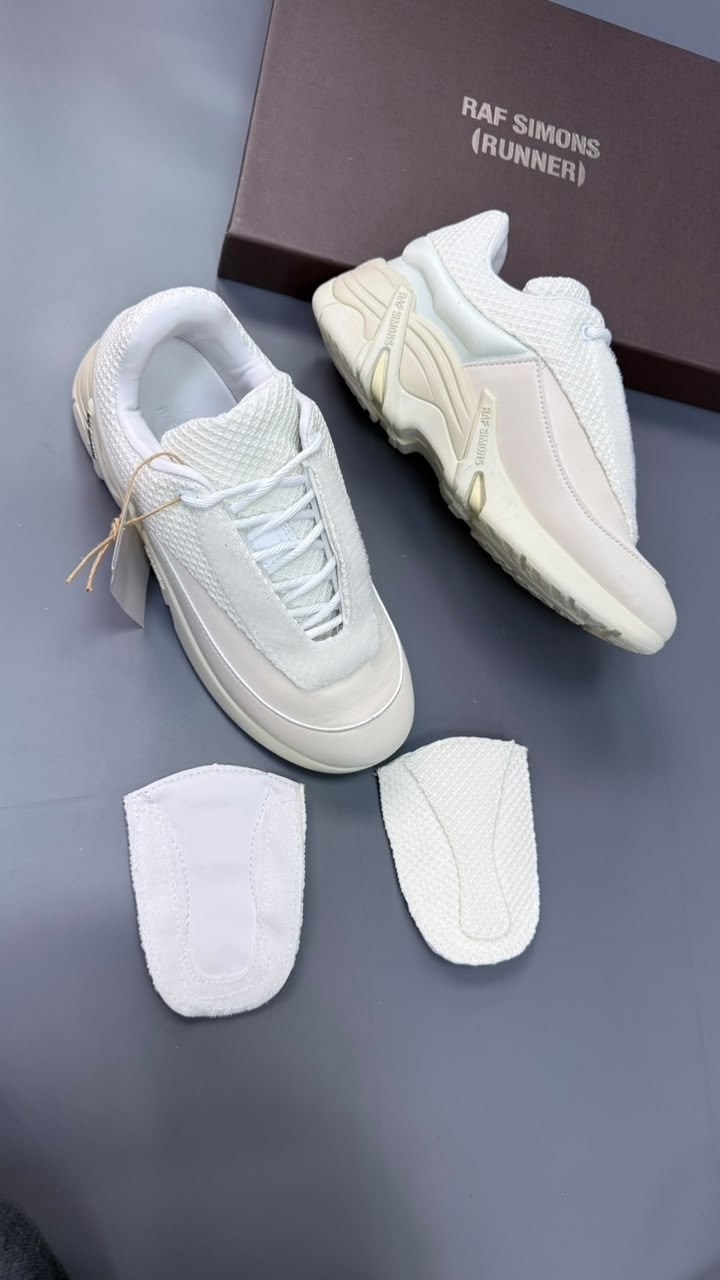 кроссовки raf simons antei,кроссовки raf simons,кроссовки raf simons antei белые,кроссовки raf simons cylon-21 off white black кремовый,кроссовки raf simons (runner) antei