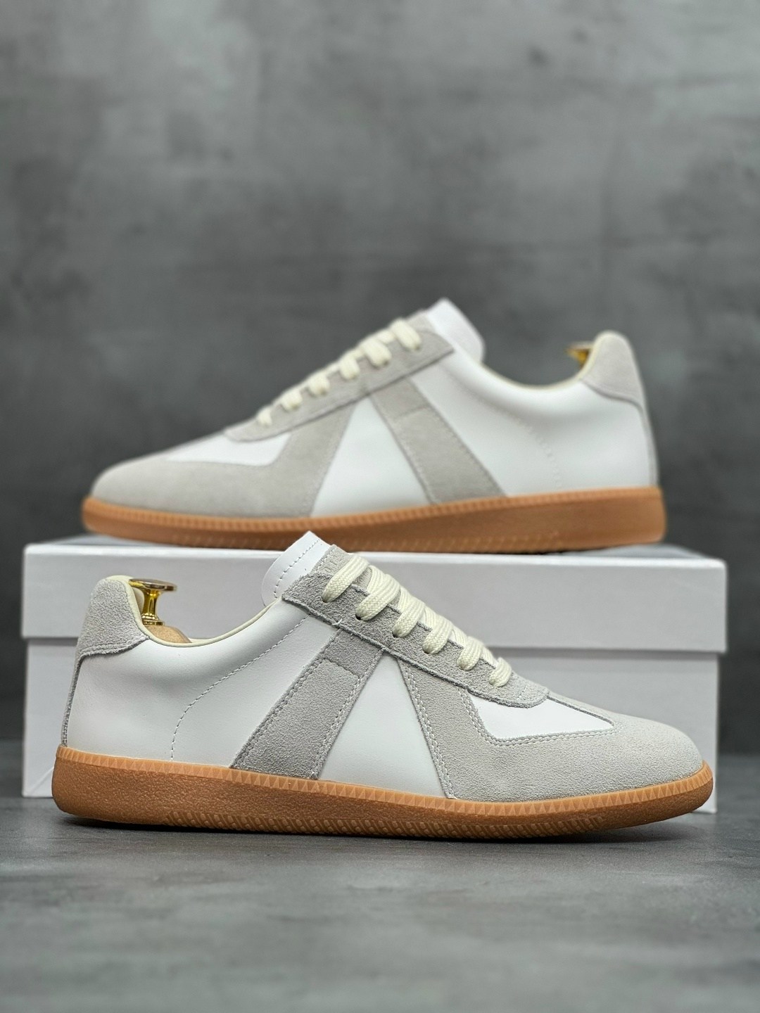 maison margiela replica кроссовки,,спортивная ,кроссовки maison margiela 22 classic replica leather low sneaker,женские кроссовки