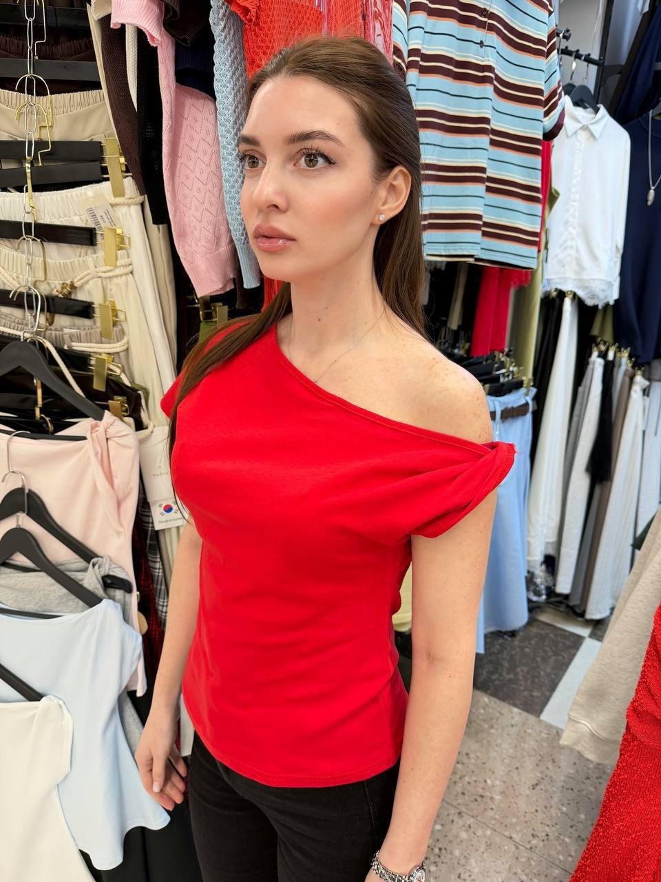 футболка женская,блузка с вырезом,блуза,женские блузки