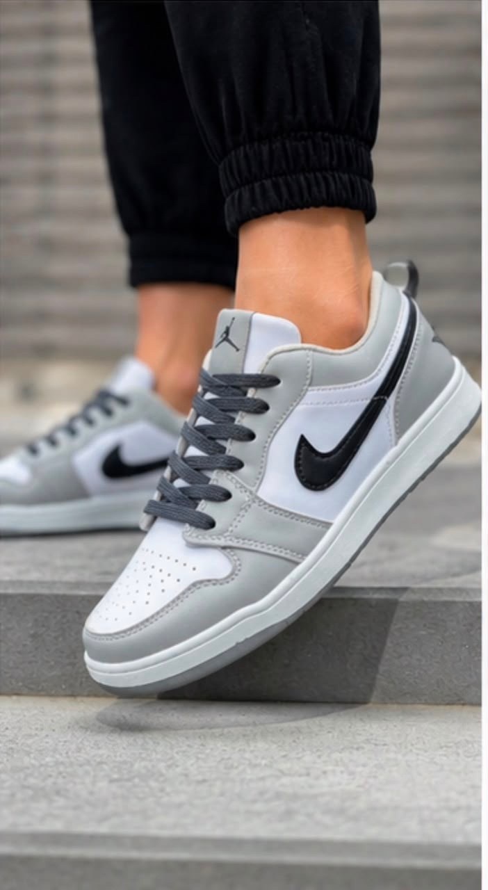 кроссовки женские nike air jordan 1,nike air jordan 1 low,кроссовки nike air jordan 1 low,air jordan 1 low black white,кроссовки nike air jordan 1 low black