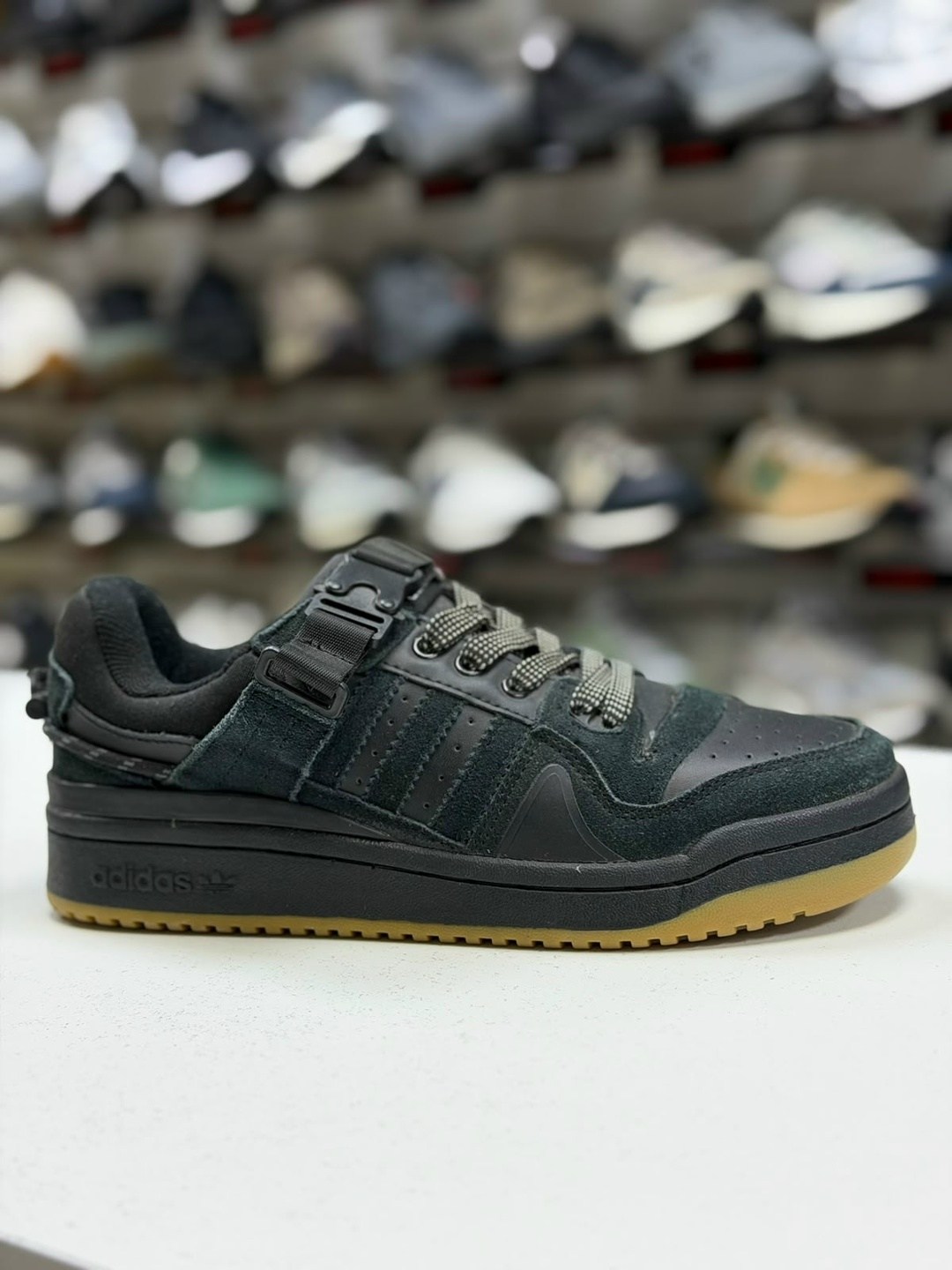 кроссовки adidas,adidas forum low black,кроссовки adidas original,кроссовки adidas forum low 'triple black',adidas originals forum low черные