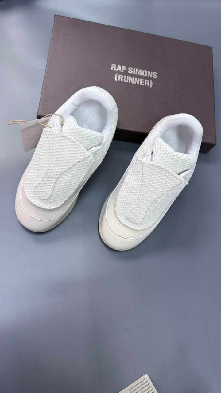 кроссовки raf simons antei,кроссовки raf simons,кроссовки raf simons antei белые,кроссовки raf simons cylon-21 off white black кремовый,кроссовки raf simons (runner) antei