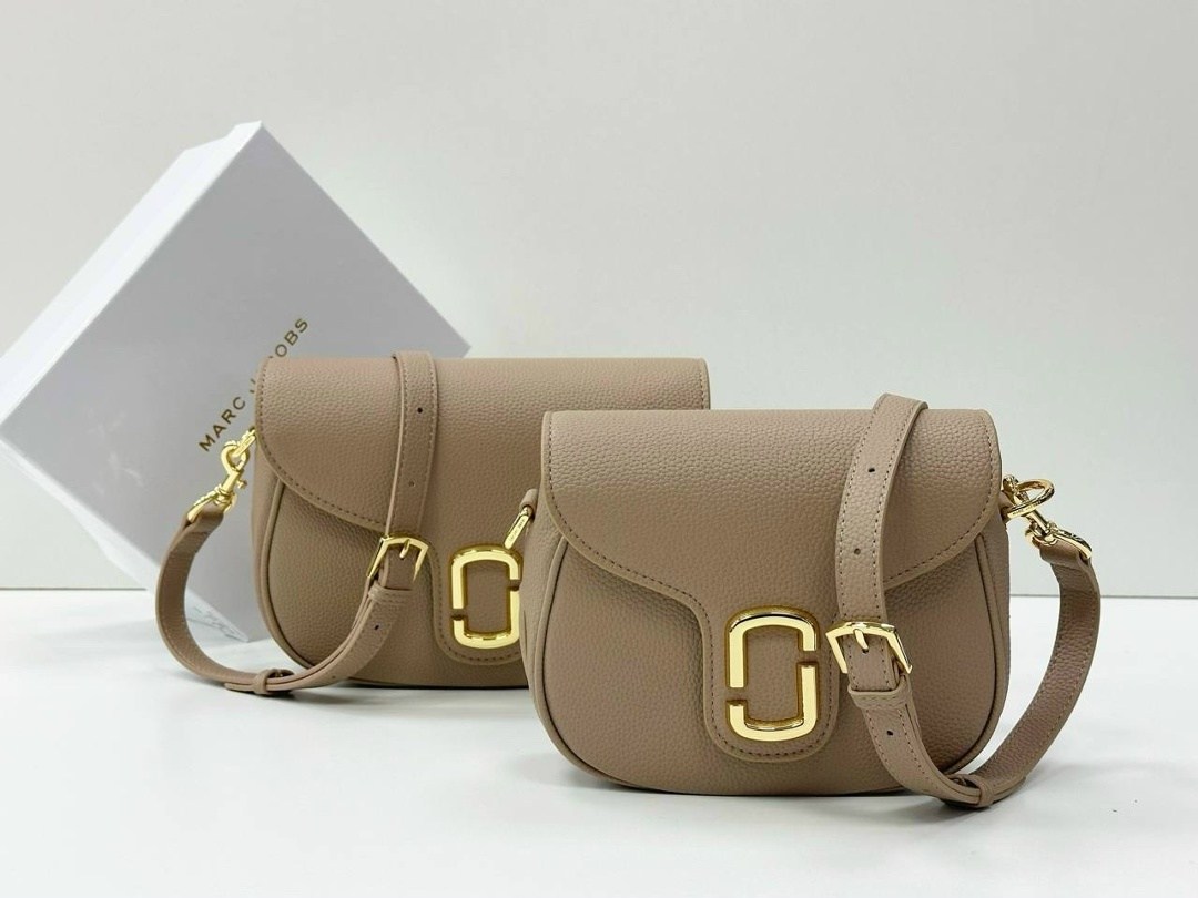 бордовая сумка,сумка через плечо marc jacobs,сумка,сумка marc jacobs,сумка marc jacobs женская