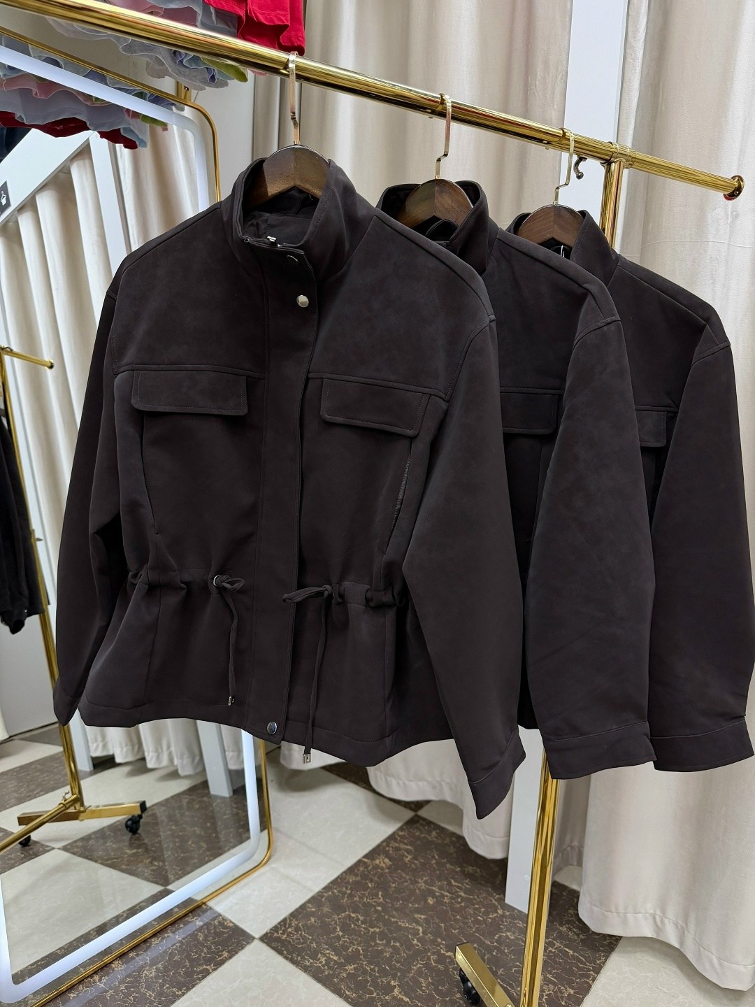 демисезонная куртка,стильная куртка,замшевая куртка,куртка,женская куртка