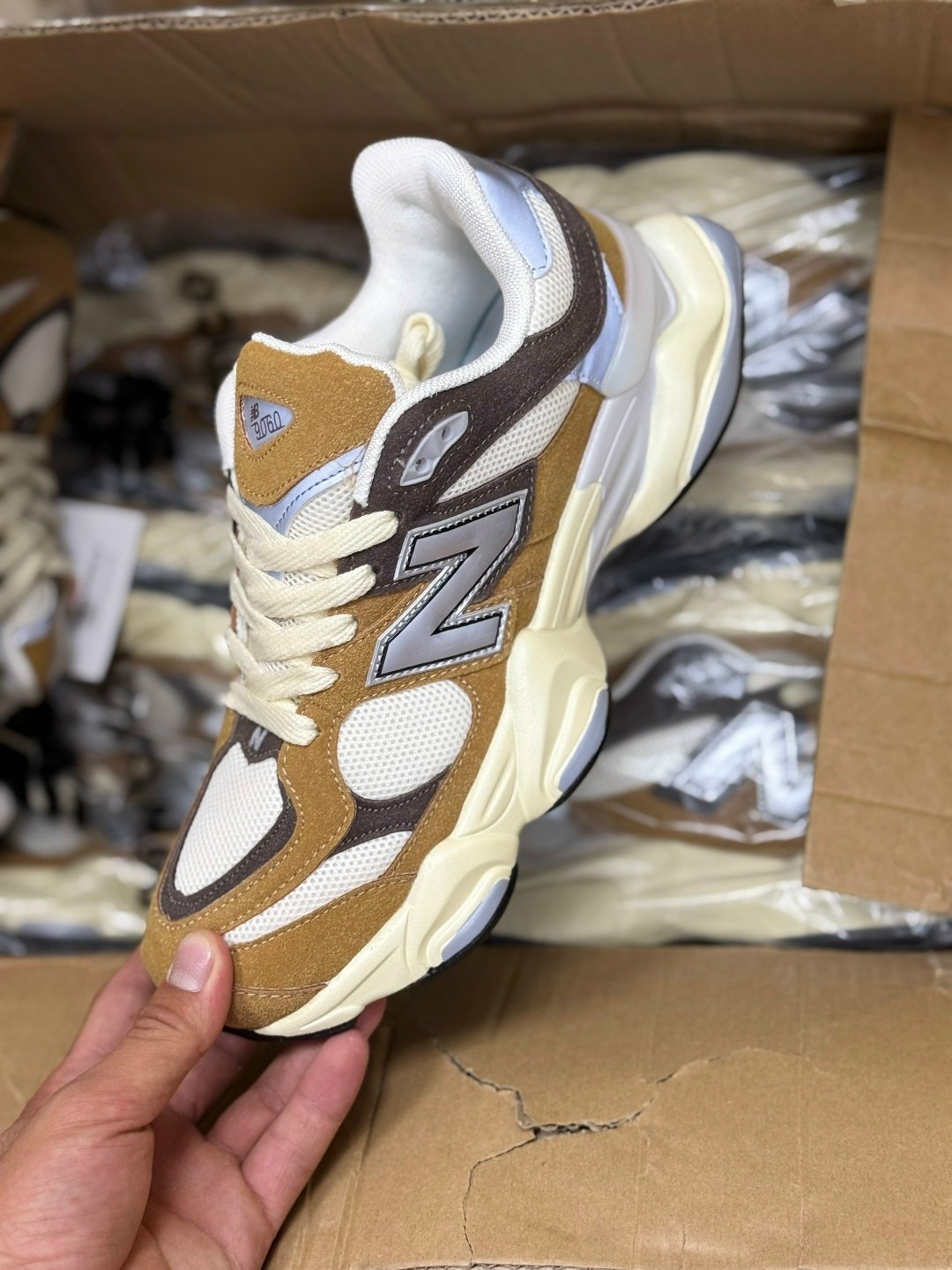 кроссовки new balance 9060,new balance кроссовки,кроссовки мужские new balance,мужские и женские кроссовки,new balance 9060 workwear