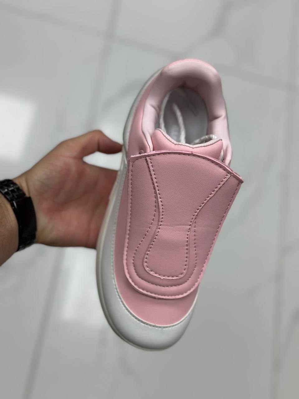 кроссовки,женские кроссовки,кроссовки женские balenciaga,спортивная ,оригинальные кроссовки