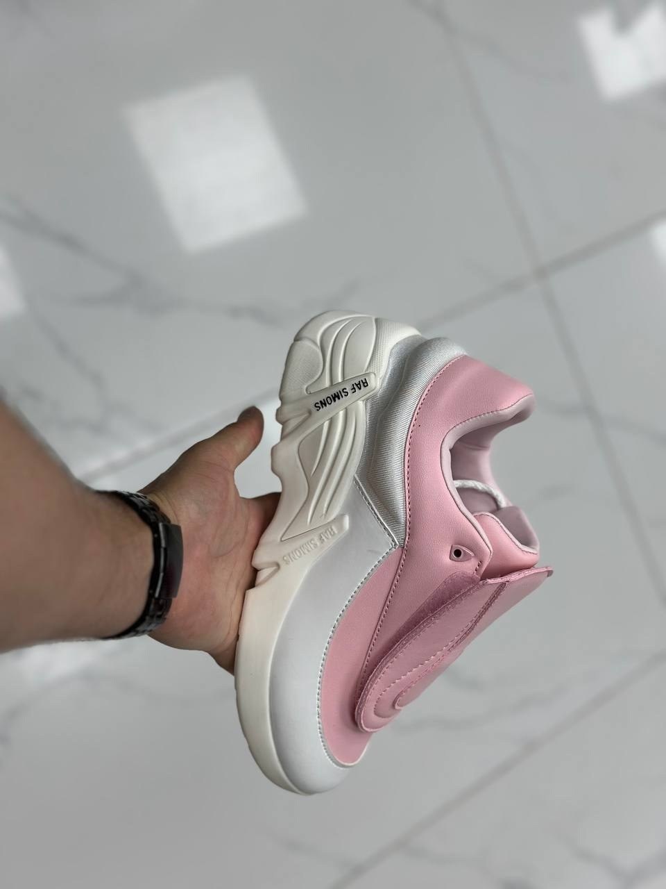 кроссовки,женские кроссовки,кроссовки женские balenciaga,спортивная ,оригинальные кроссовки