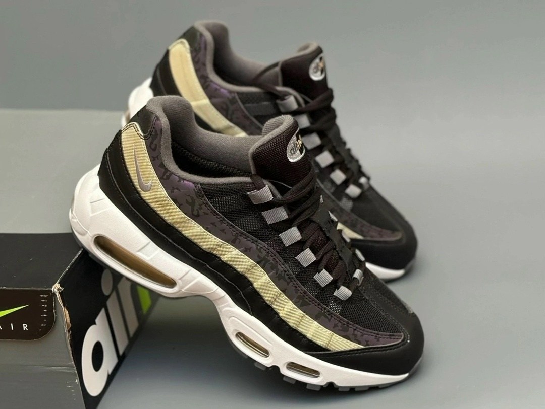 кроссовки для мужчин,кроссовка мужской,nike air max 95 black,кроссовки,кроссовки nike air max 95