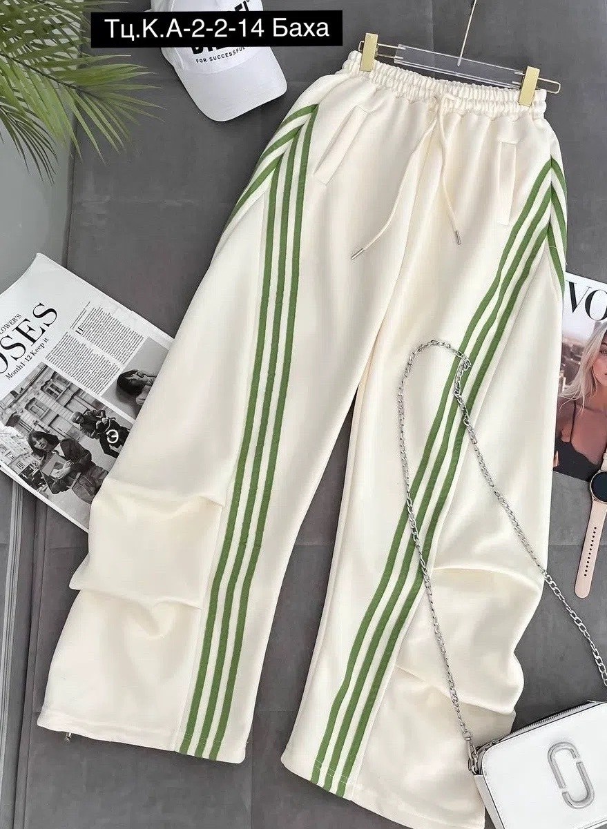 спортивные штаны adidas широкие y2k,брюки спортивные,штаны спортивные широкие оверсайз с лампасами y2k,спортивные штаны,спортивные широкие брюки