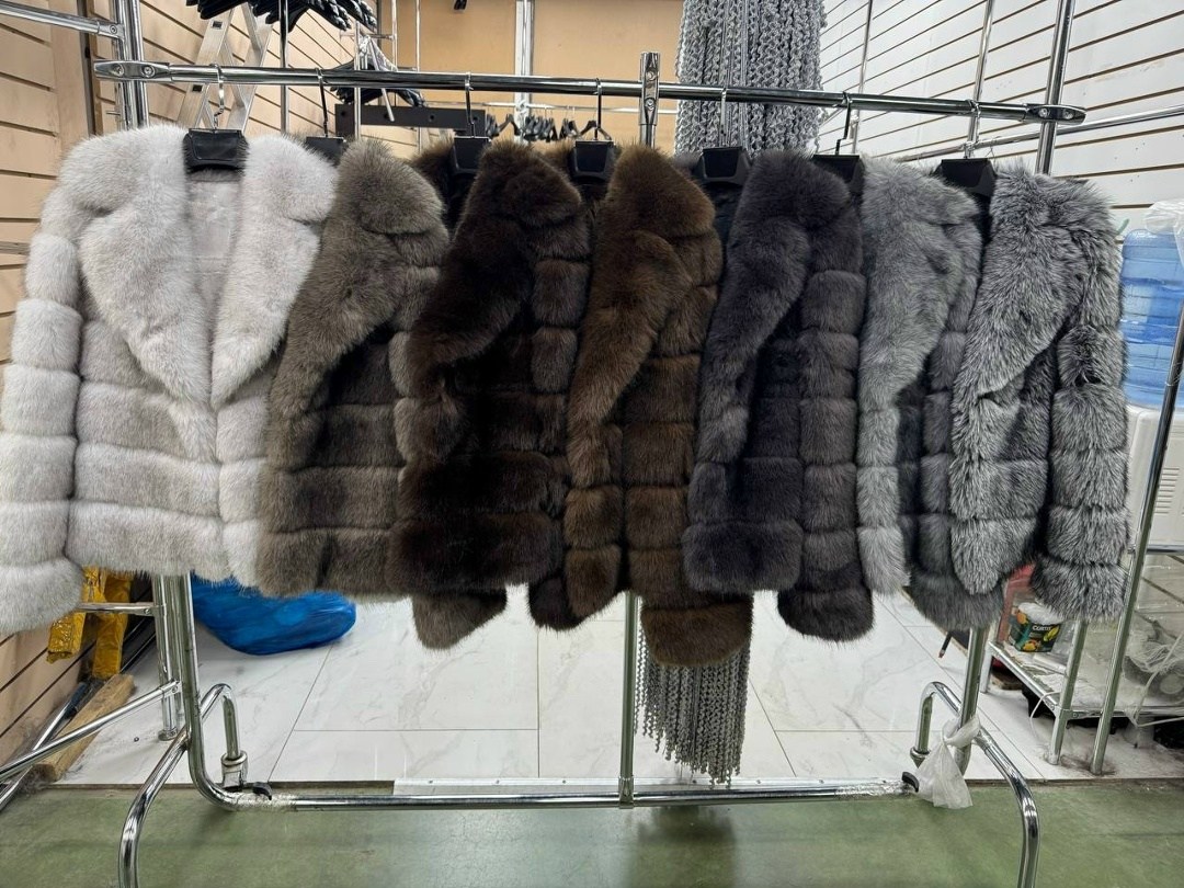 шуба из песца,женская шуба,женская шуба из натурального лисьего меха,шубка,шуба из натурального меха