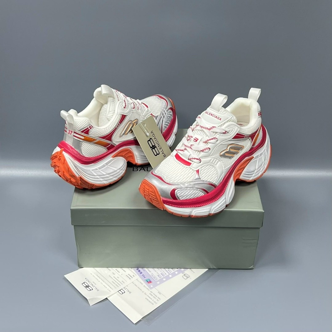 кроссовки спортивные унисекс balenciaga,balenciaga кроссовки,женские кроссовки balenciaga,бело-оранжевые кроссовки 10xl balenciaga,повседневная спортивная  balenciaga