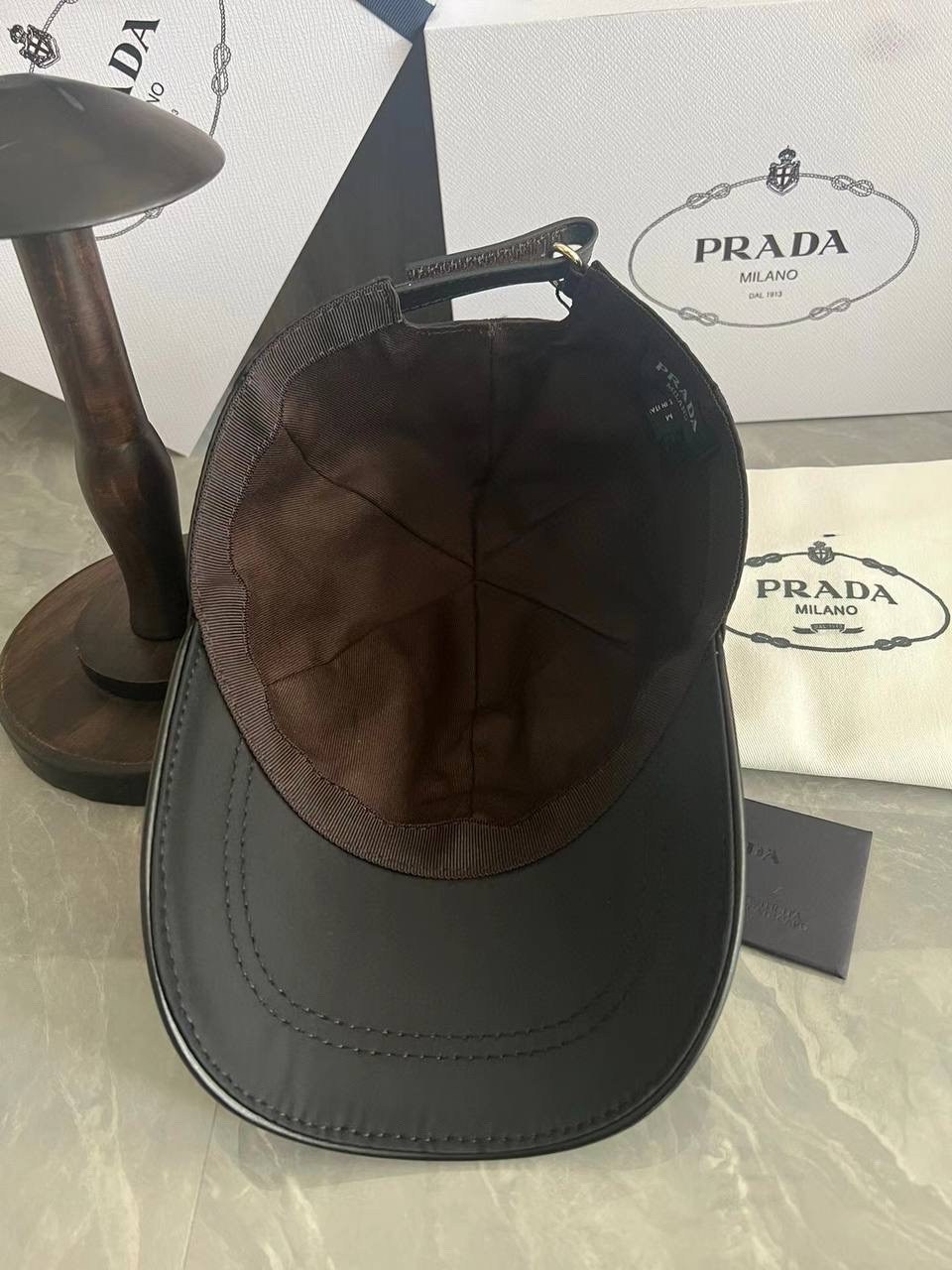 prada бейсболка,кепка прада,бейсболка кепка,кепка prada,шляпа prada