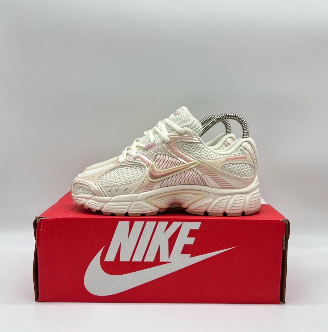 кроссовки nike,кроссовки,кроссовки nike zoom vomero 5,кроссовка найк,кроссовки женские
