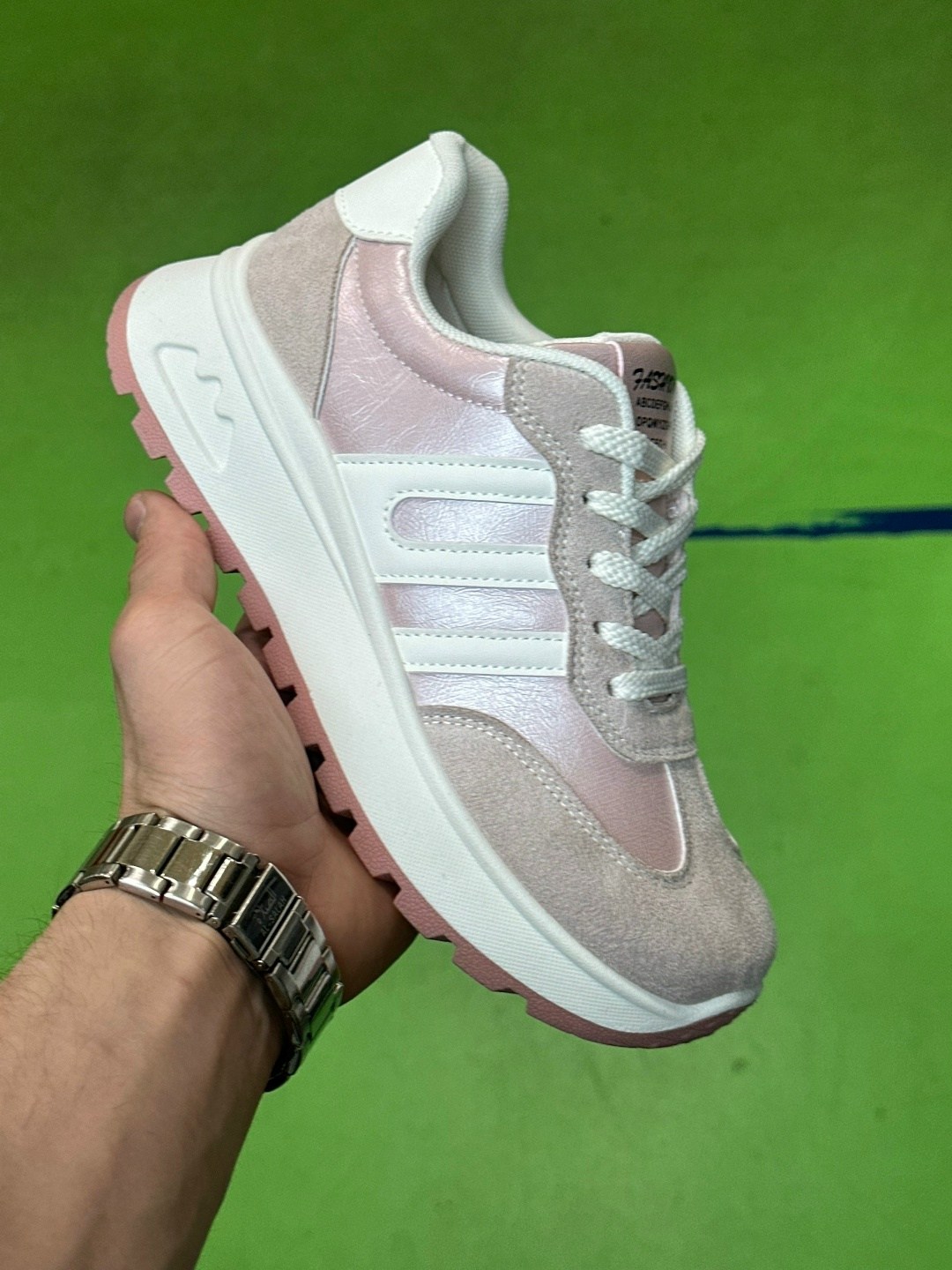 ,мужские кроссовки,мужская  кроссовки,кроссовка,кроссовки adidas