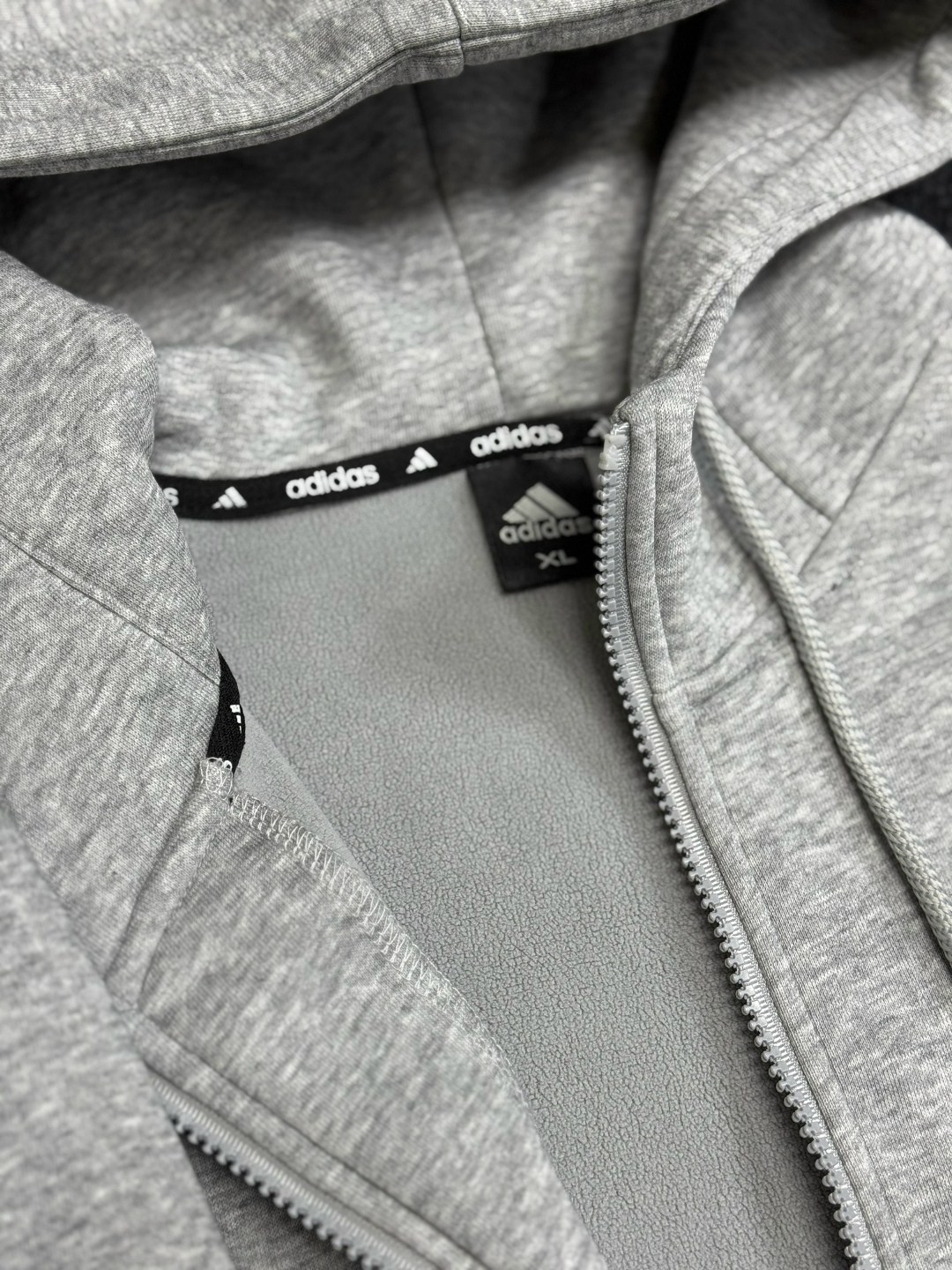костюм спортивный adidas,мужской спортивный костюм adidas,мужские спортивные костюмы,спортивные костюм,спортивные костюмы на флисе