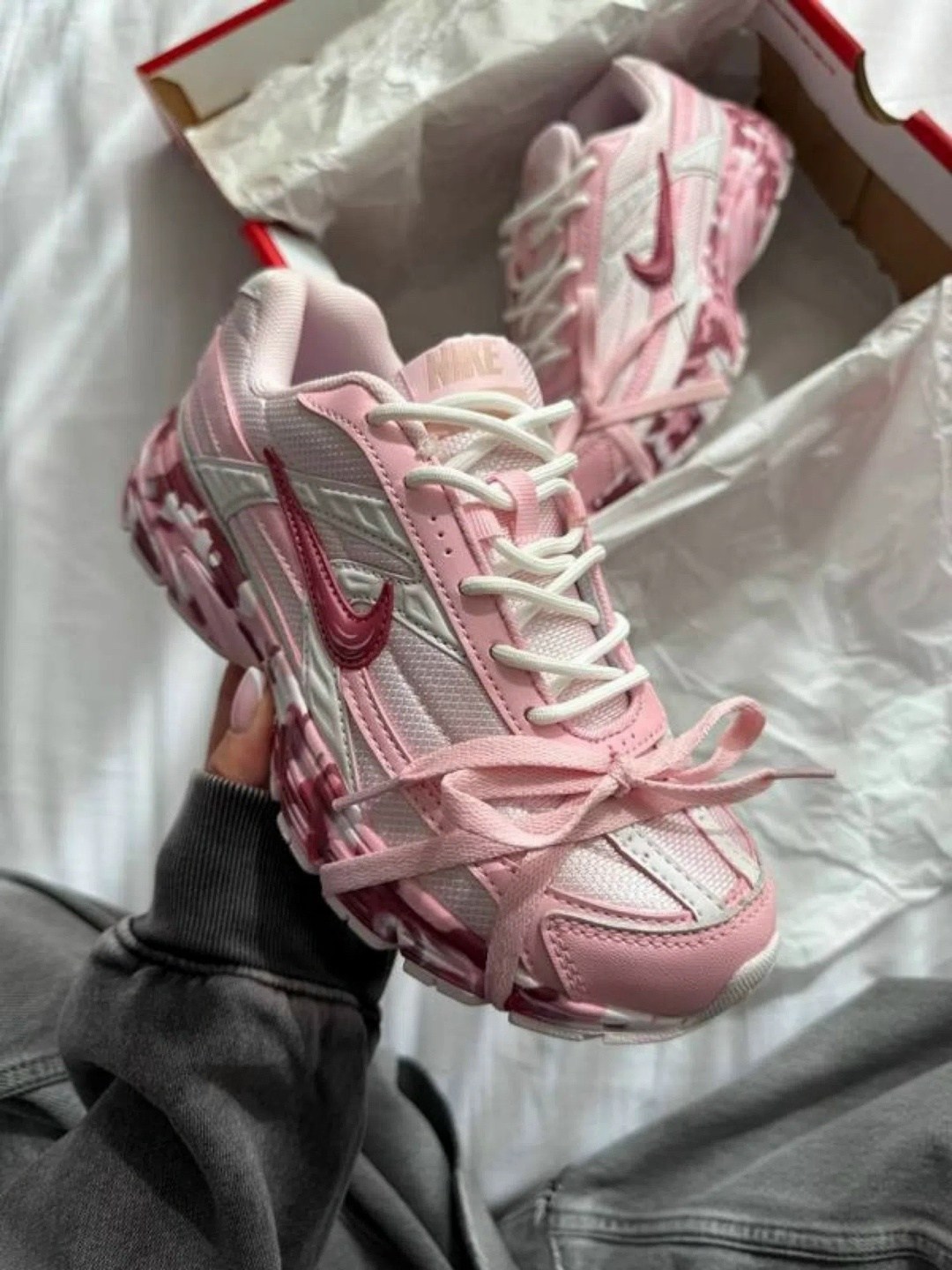 кроссовки для женщин nike initiator pink,женские кроссовки initiator pink nike,кроссовки nike initiator,кроссовки nike initiator pink,кроссовки женские nike