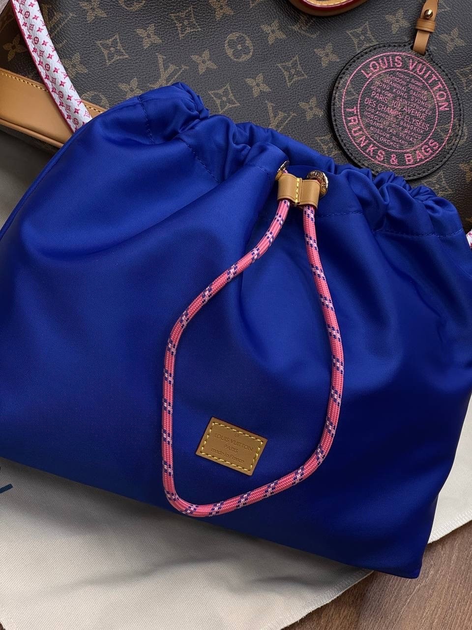 cумка louis vuitton,louis vuitton сумка женская,сумочка луи виттон,louis vuitton сумка на плечо,луи виттон сумка