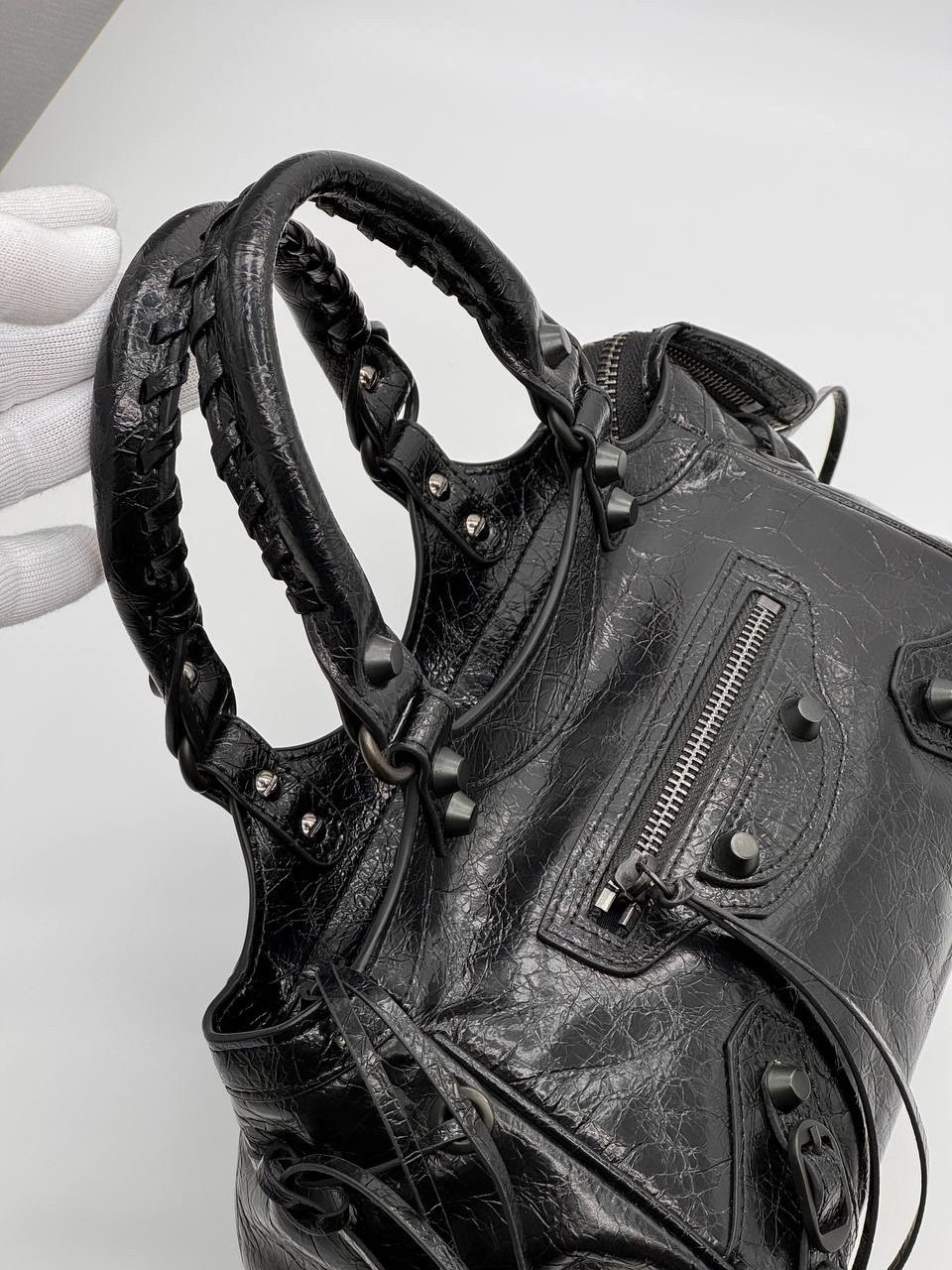 баленсиага сумка neo cagole siti,баленсиага сумка,сумка balenciaga,сумка женская balenciaga,balenciaga motorcycle bag black