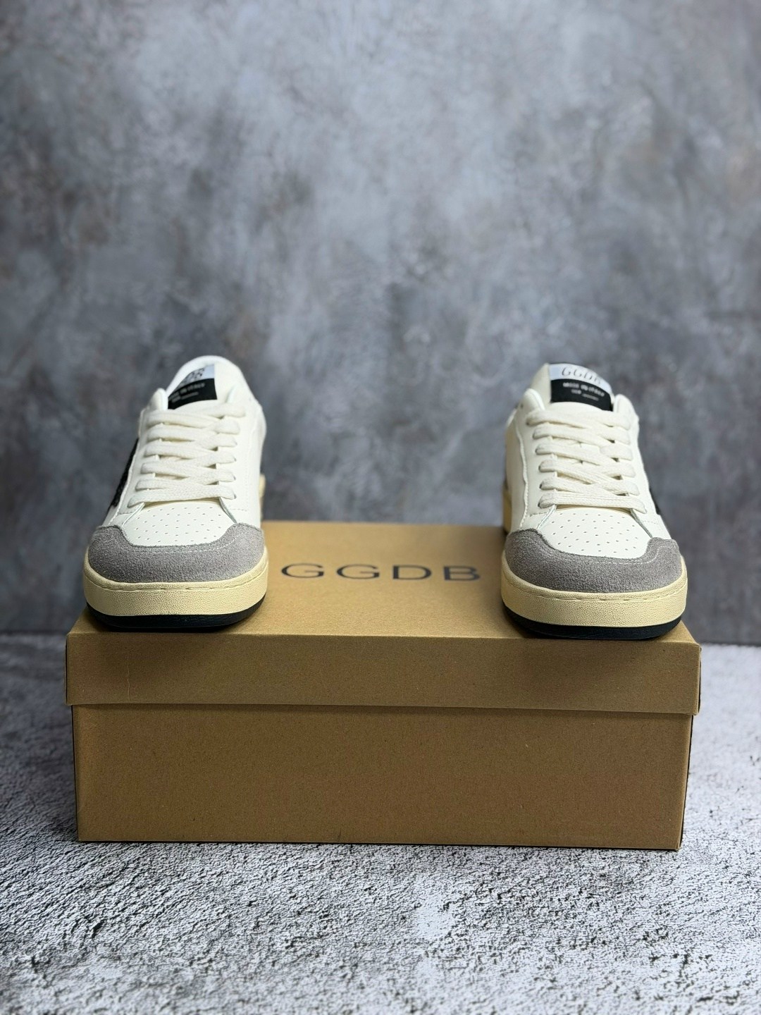 golden goose кроссовки,,кроссовки со звездами,кеды golden goose,кроссовки golden goose ball star