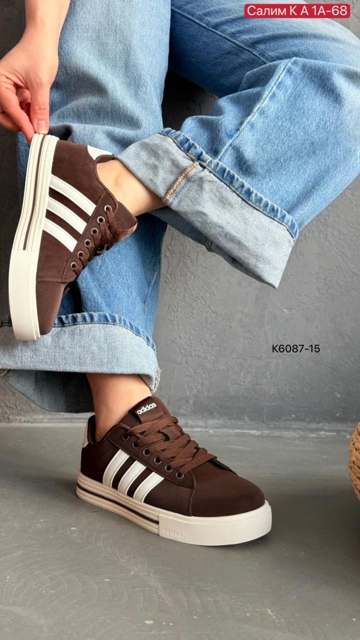 ,женские кроссовки,кроссовки adidas,женская ,низкие кроссовки