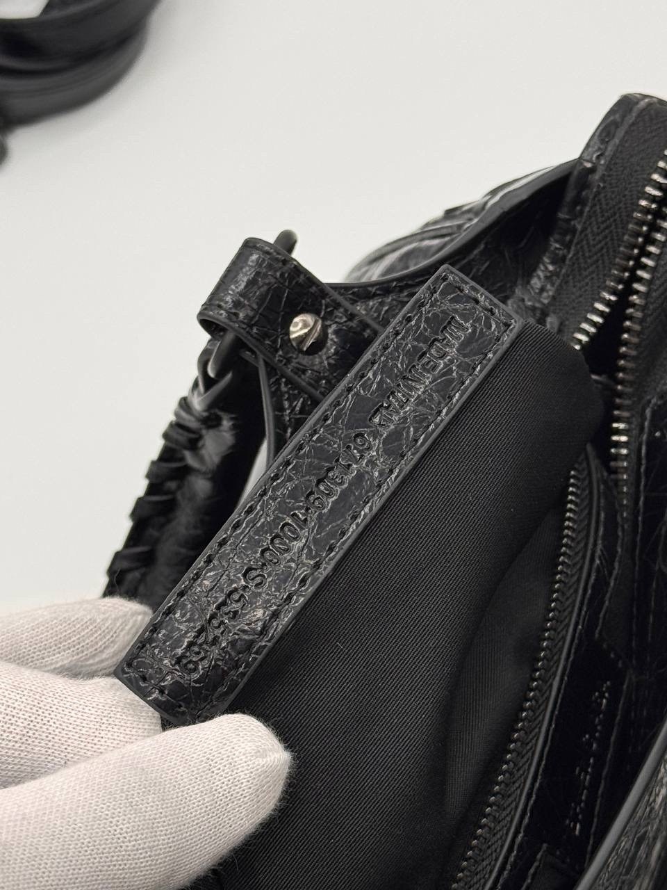 баленсиага сумка neo cagole siti,баленсиага сумка,сумка balenciaga,сумка женская balenciaga,balenciaga motorcycle bag black