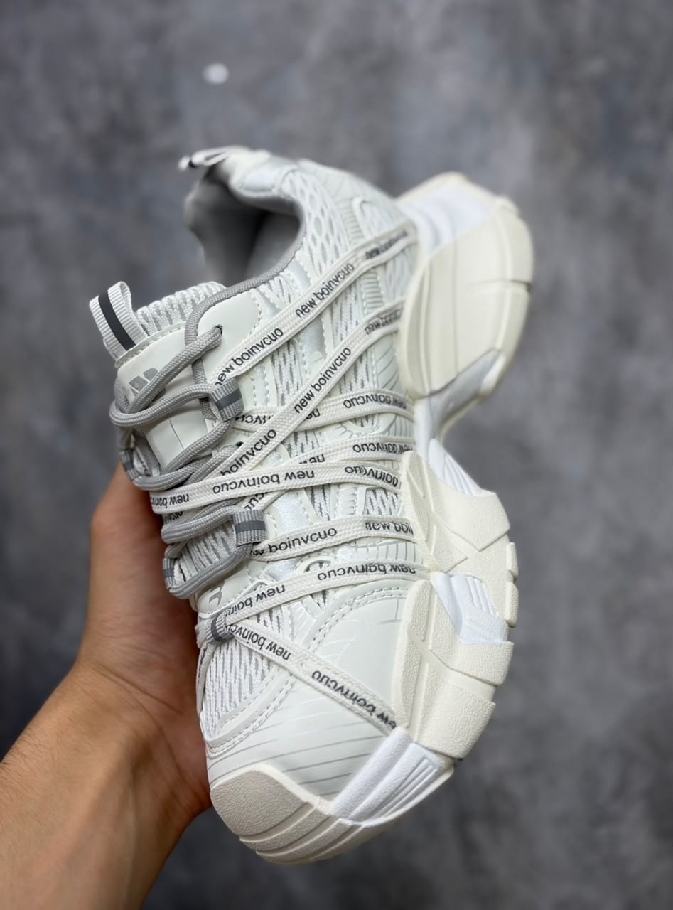 кроссовки balenciaga,массивные кроссовки,массивные кроссовки женские,женские кроссовки balenciaga,кроссовки женскиe