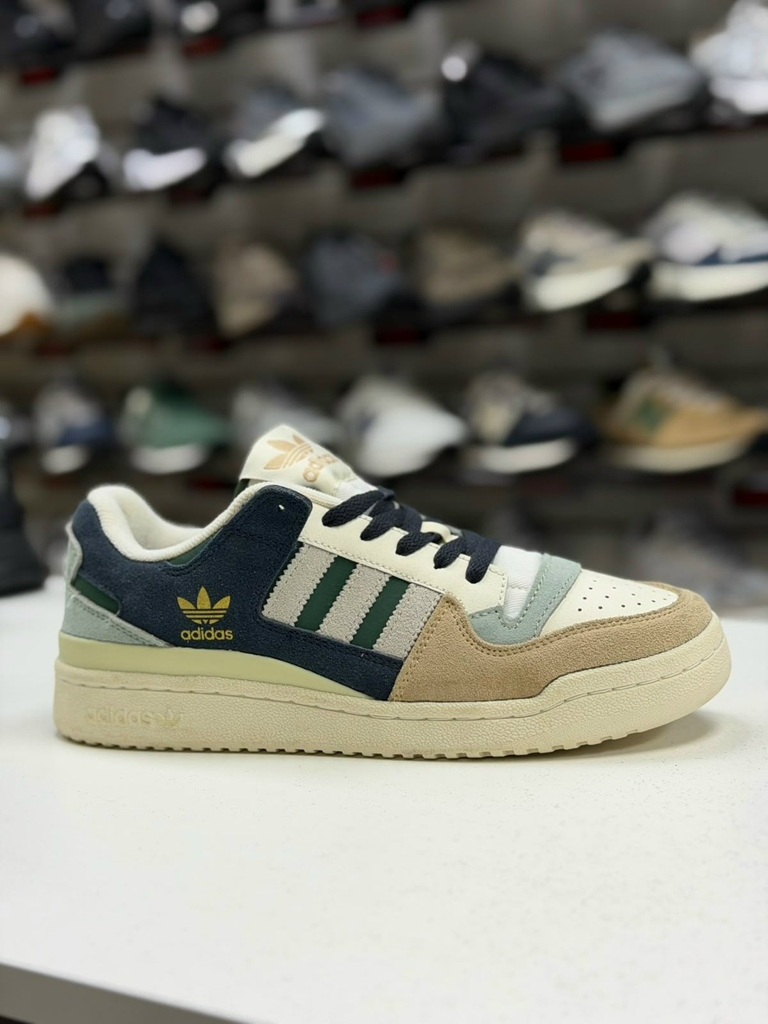 кроссовки adidas original,кроссовки adidas,кроссовки мужские женские adidas,кроссовки мужские adidas,кроссовки