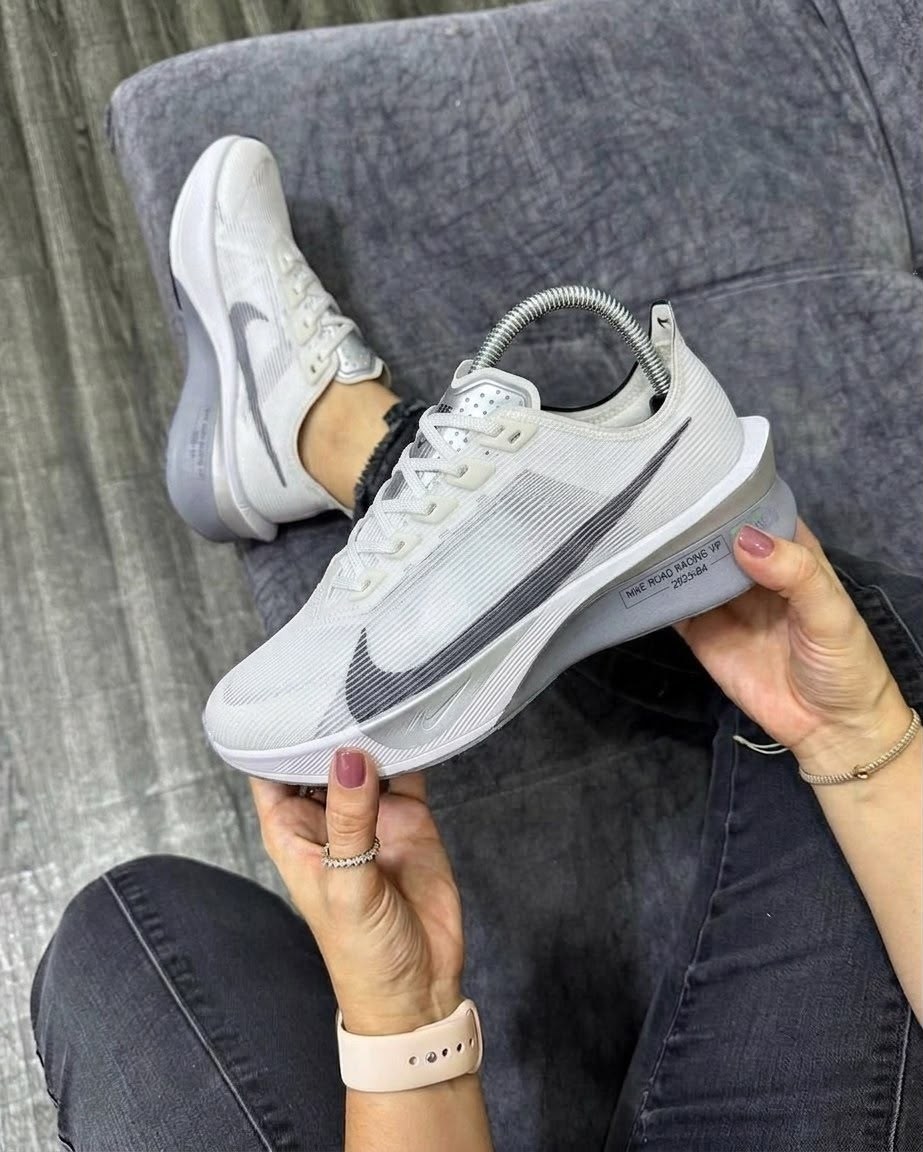 кроссовки nike zoomx vaporfly next,кроссовки,кроссовки nike,nike zoomx vaporfly,кроссовки для бега