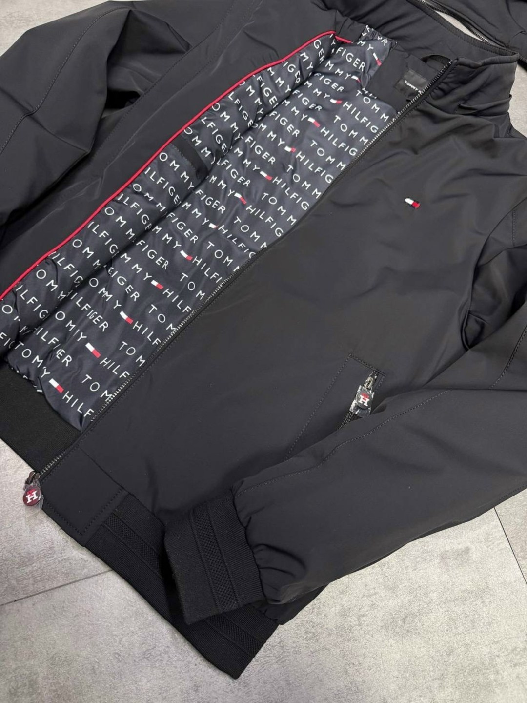 куртка tommy hilfiger,зимняя куртка tommy hilfiger хаки,демисезонная куртка tommy hilfiger,мужская куртка tommy hilfiger,зимняя куртка tommy hilfiger