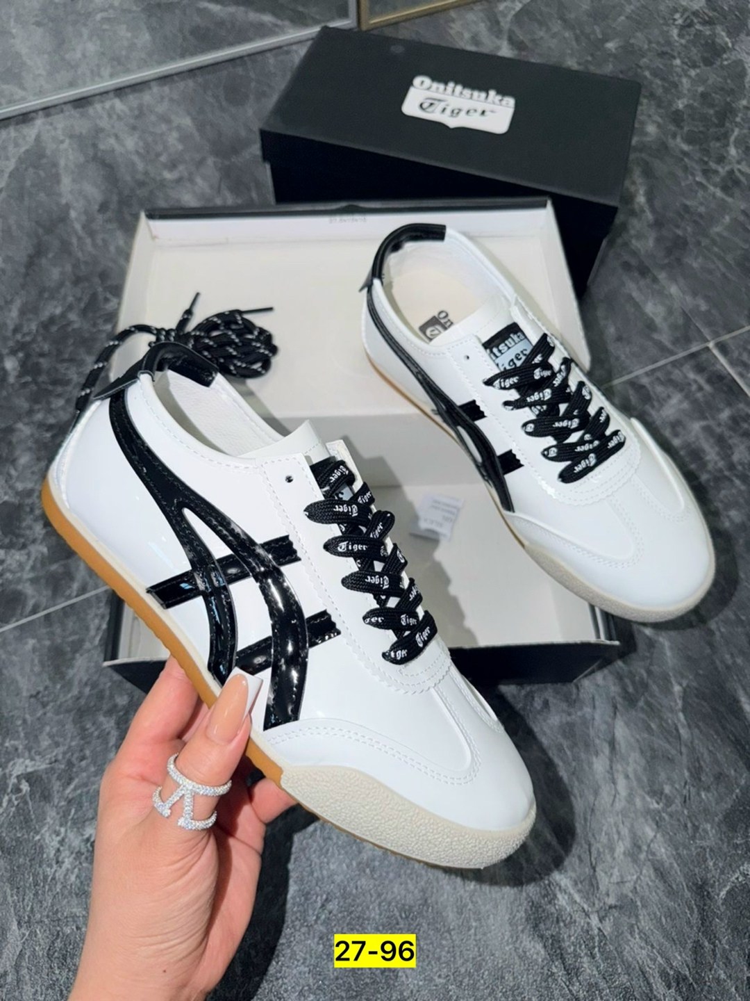 ,кроссовки onitsuka tiger,кроссовки женскиe,классические кроссовки,кеды спортивные
