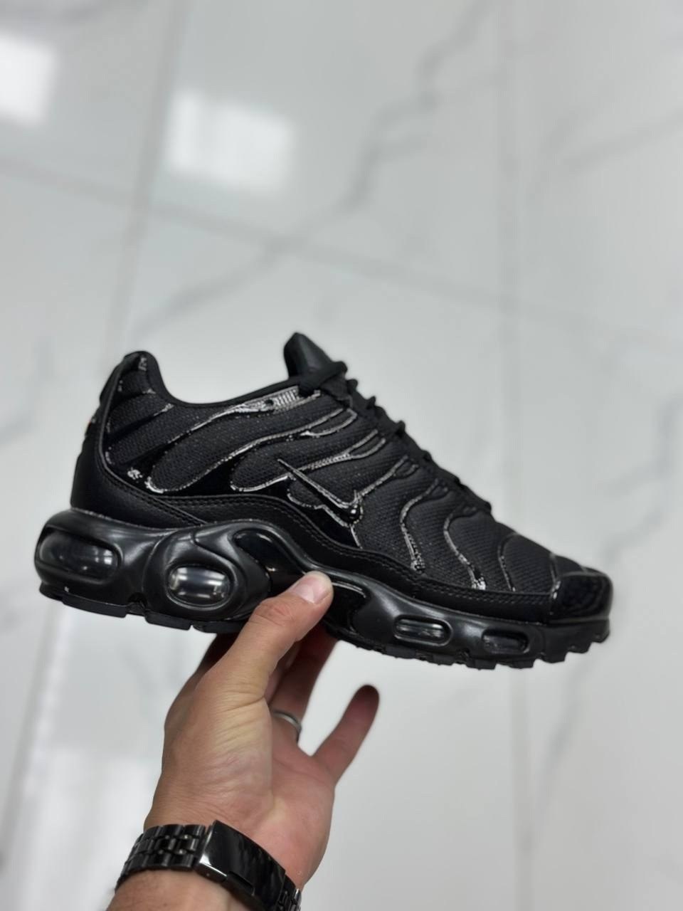 кроссовки,nike air max plus tn,кроссовки nike air max plus tn,кроссовки nike air max plus,оригинальные кроссовки