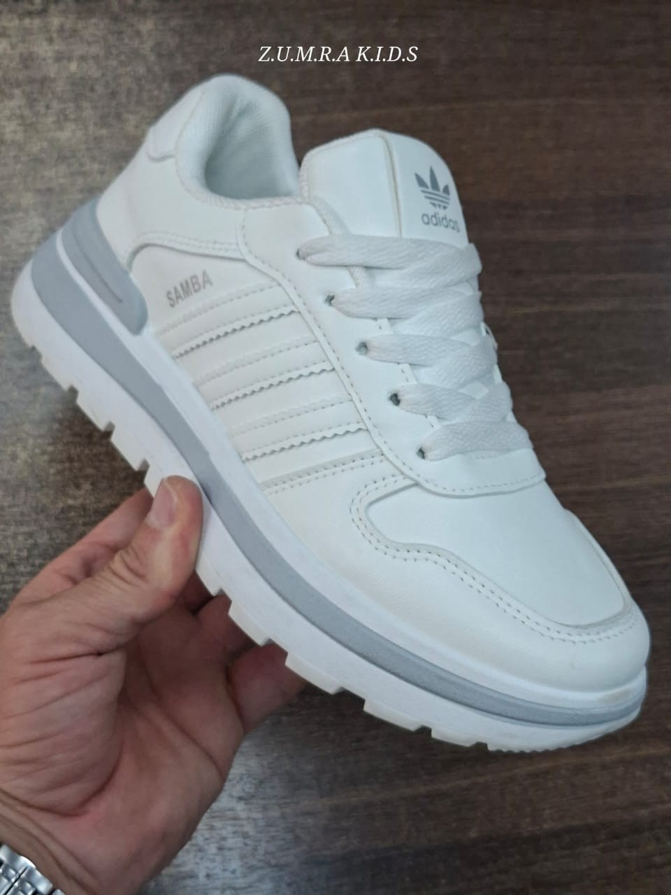,кроссовки adidas,кроссовка мужской,кроссовки женскиe,женская