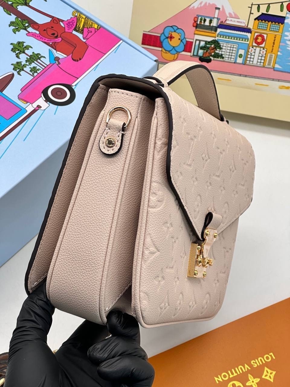 сумка louis vuitton pochette metis,сумка louis vuitton,louis vuitton pochette metis,louis vuitton женская сумка,louis vuitton pochette