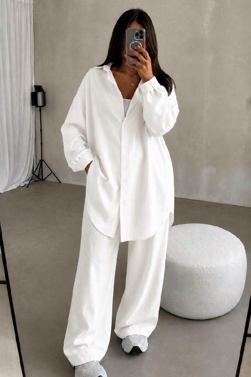 белый брючный костюм,белые костюмы,белый женский костюм,женский костюм,длинная рубашка