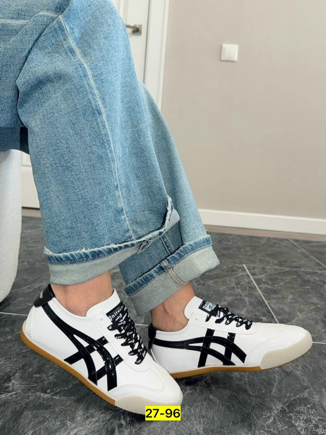 ,кроссовки onitsuka tiger,кроссовки женскиe,классические кроссовки,кеды спортивные