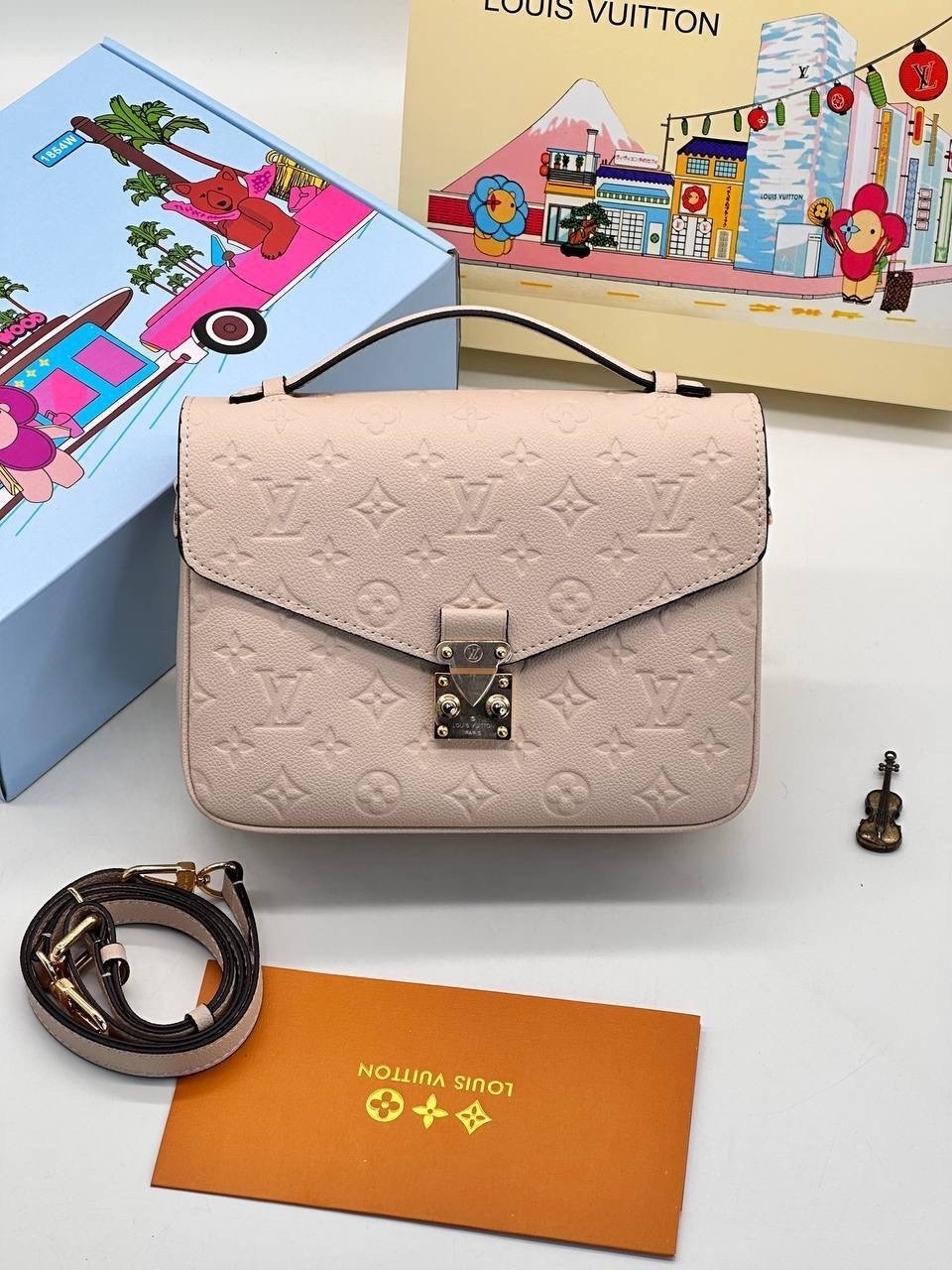 сумка louis vuitton pochette metis,сумка louis vuitton,louis vuitton pochette metis,louis vuitton женская сумка,louis vuitton pochette