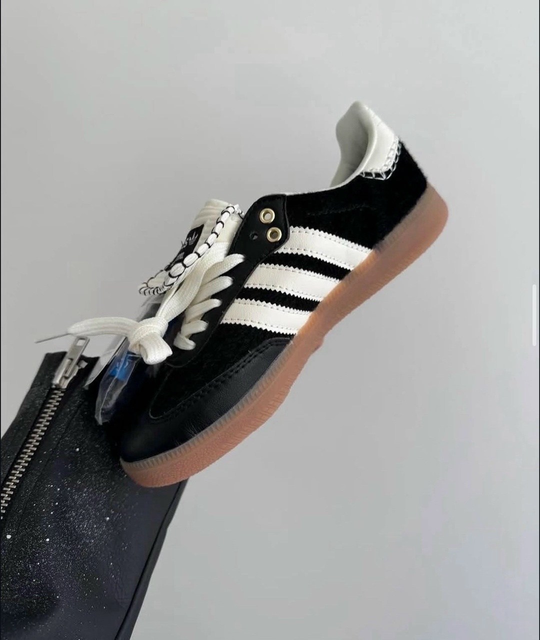 ,adidas samba кроссовки,кроссовки adidas,кроссовки адидас самба,кроссовки samba
