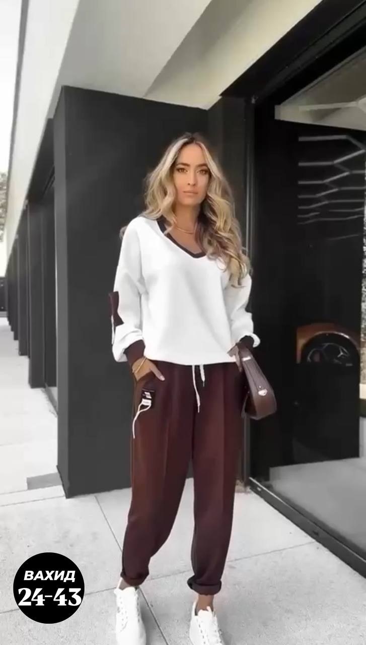женские костюмы спортивные,стильные костюмы,модные женские костюмы,женские костюмы,спортивные костюмы