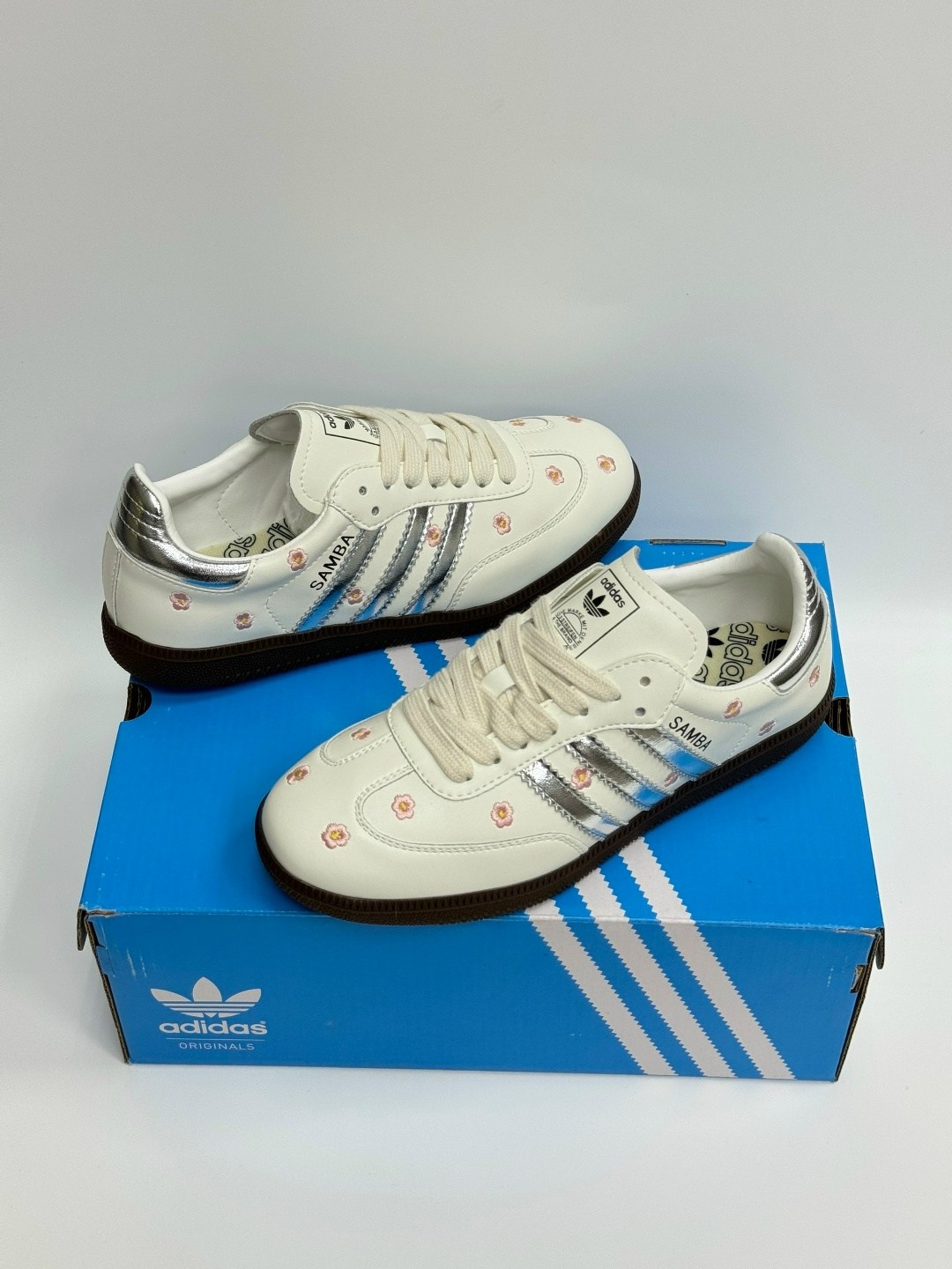 кроссовки adidas samba,,кроссовки adidas,adidas samba,кроссовки samba