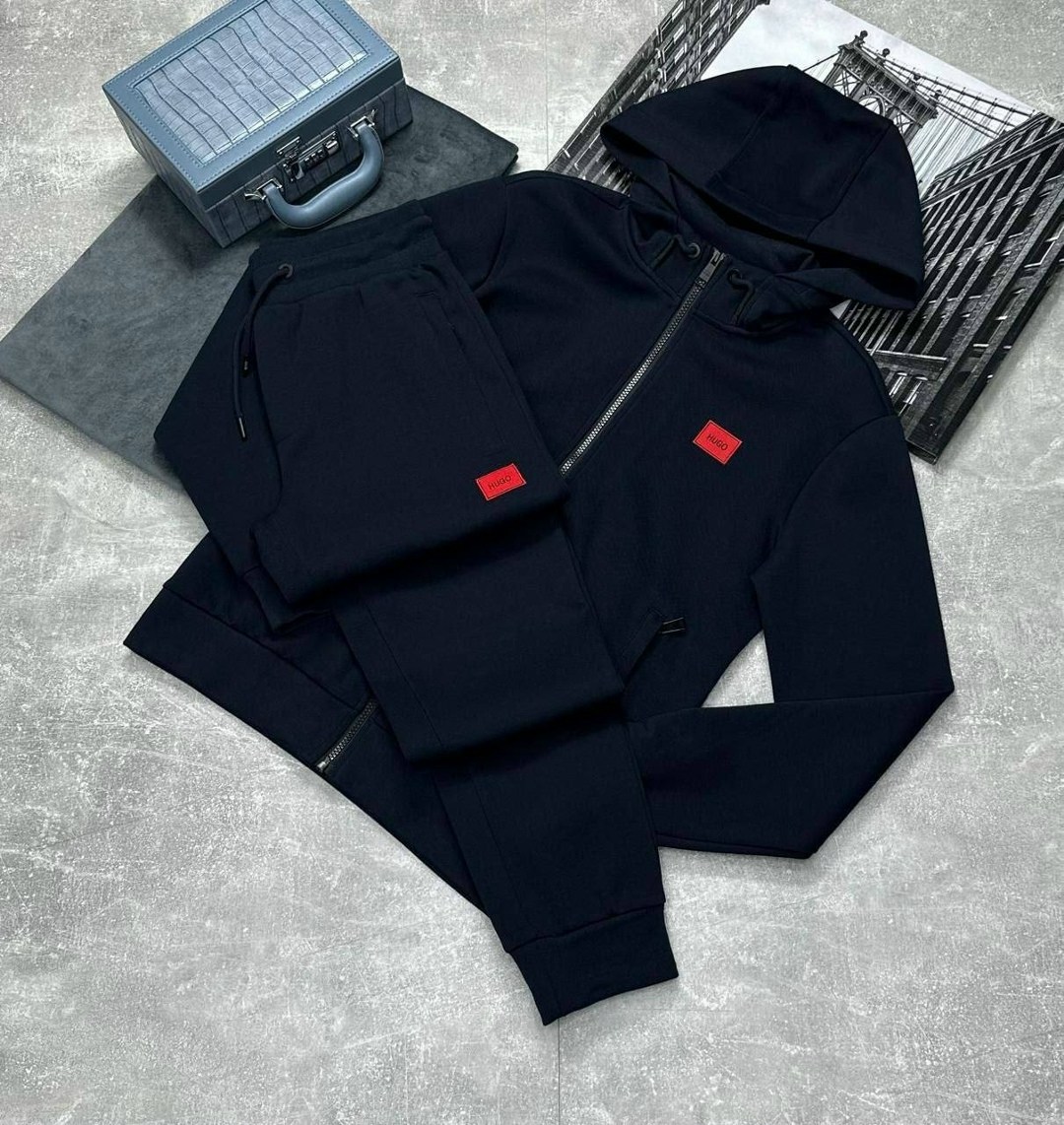 спортивный костюм hugo boss,мужские спортивные костюмы,спортивный костюм hugo,спортивные костюм,мужской спортивный костюм boss с капюшоном