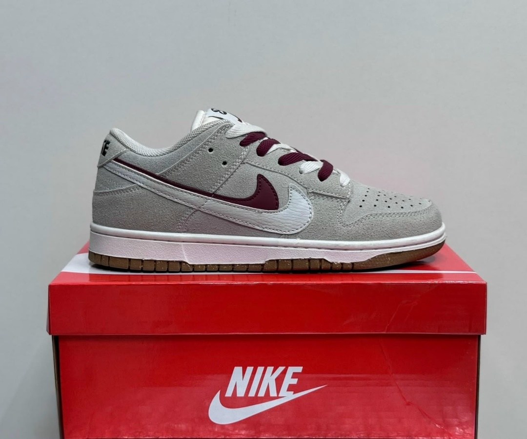 кроссовки nike dunk sb,nike dunk low,nike sb dunk low 'grey/gum',кроссовки,кроссовки nike sb dunk low wolf grey