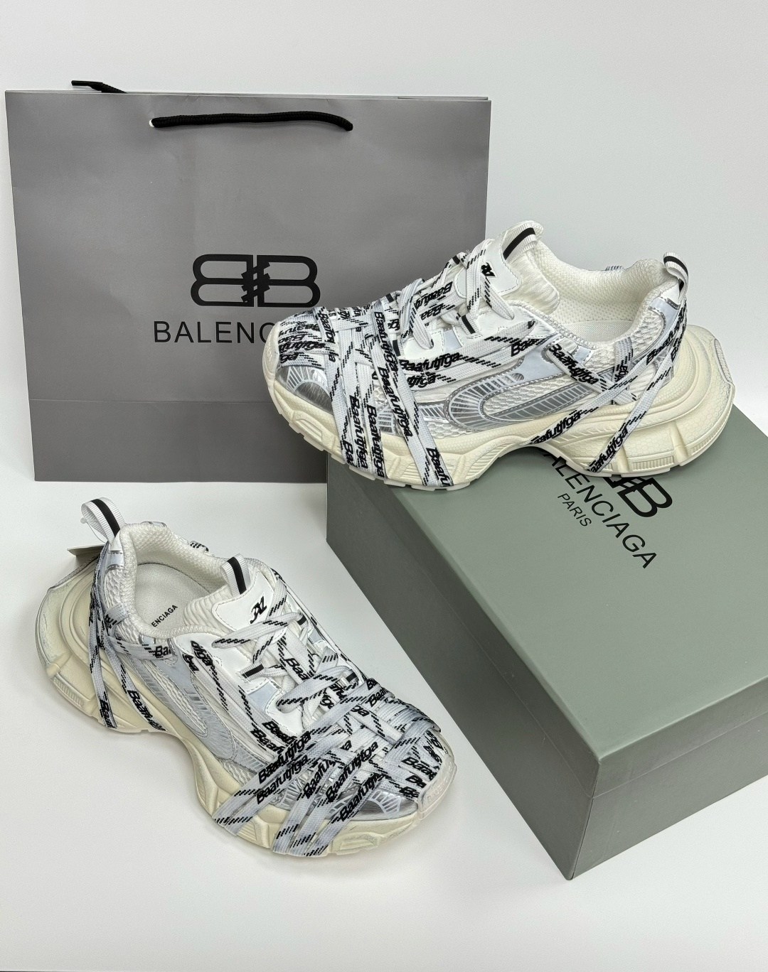кроссовки женские balenciaga,кроссовки 3xl sneaker массивные на шнуровке balenciaga,кроссовки balenciaga,кроссовки баленсиага женские оригинал,баленсиаги женские